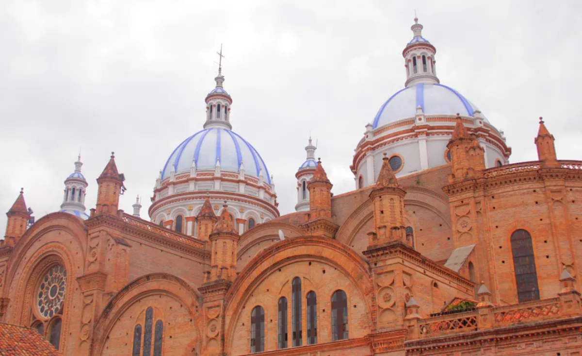 Best Cities to Retire in Ecuador — Cuenca, Quito, Vilcabamba, and the Coast Compared